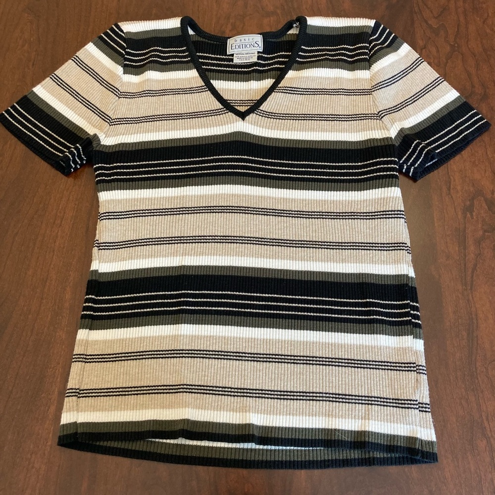 Vintage thick material striped t-shirt size medium